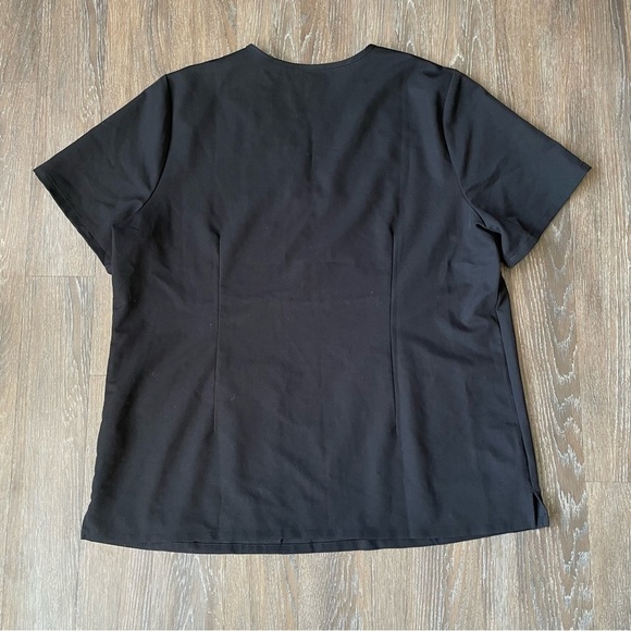 🥒 FIGS Casma Three Pocket Medical Technical Scrub Short Sleeve Top Black XXL - Picture 4 of 10